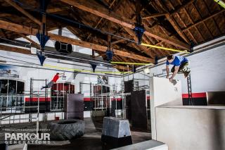 003Chainstore Action wm (Large)