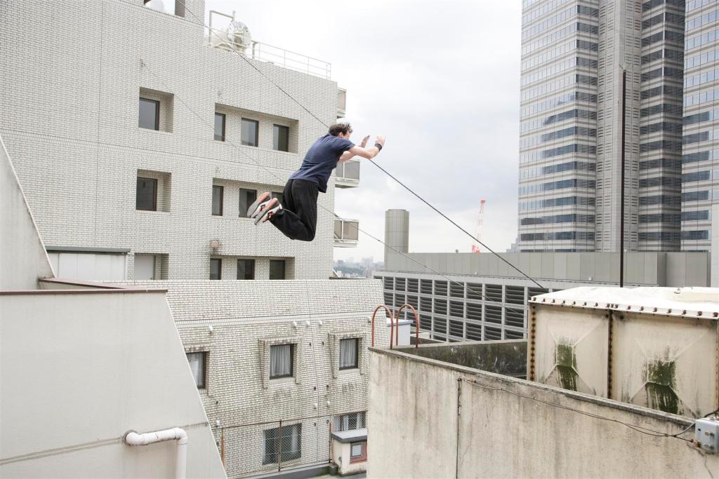 Dan Roofjump (Large)