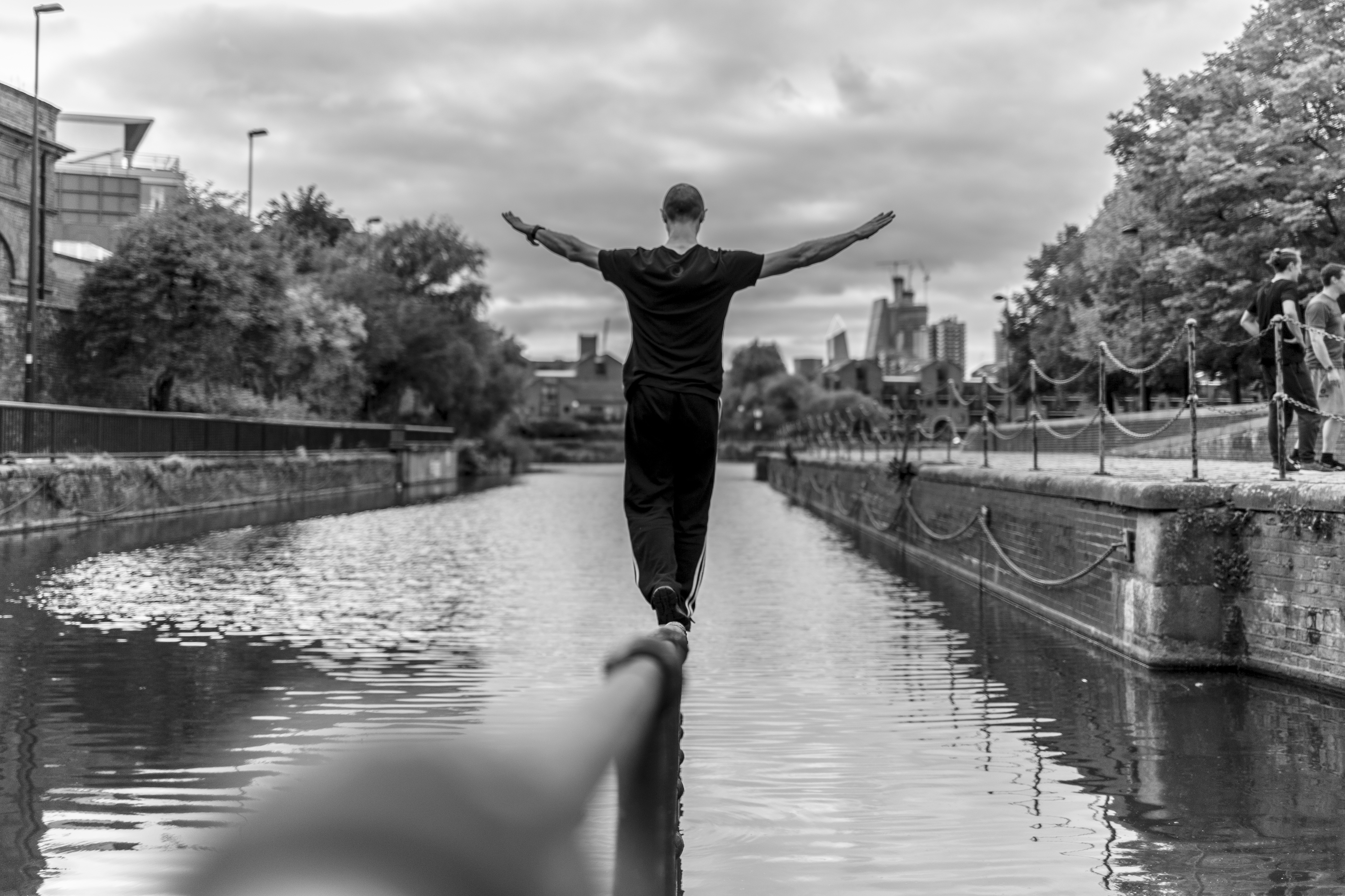 On Variable Practice: Why repetition alone does not build adaptability